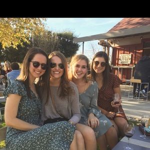 Meet your Posher, Hannah